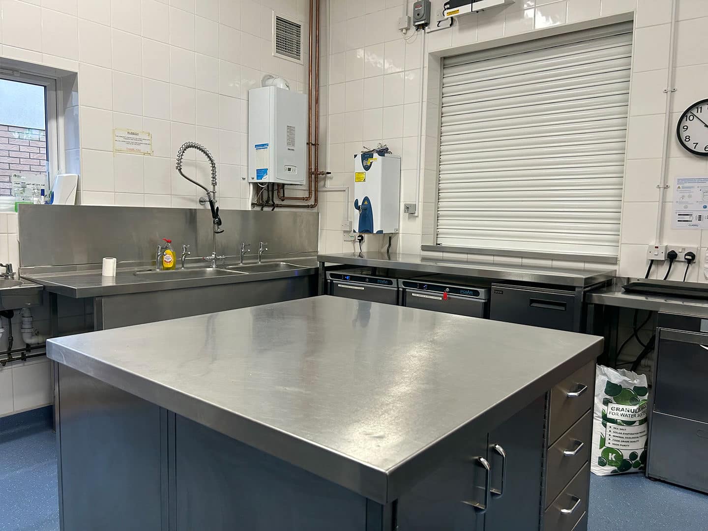 strouden park community centre gallery kitchen01